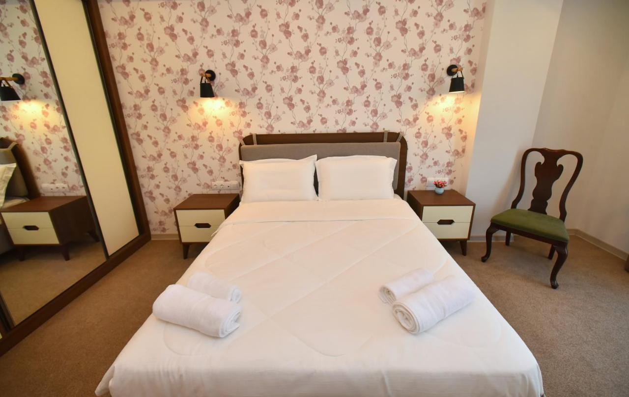 Hotel Avenue 30 Yerevan Exterior photo