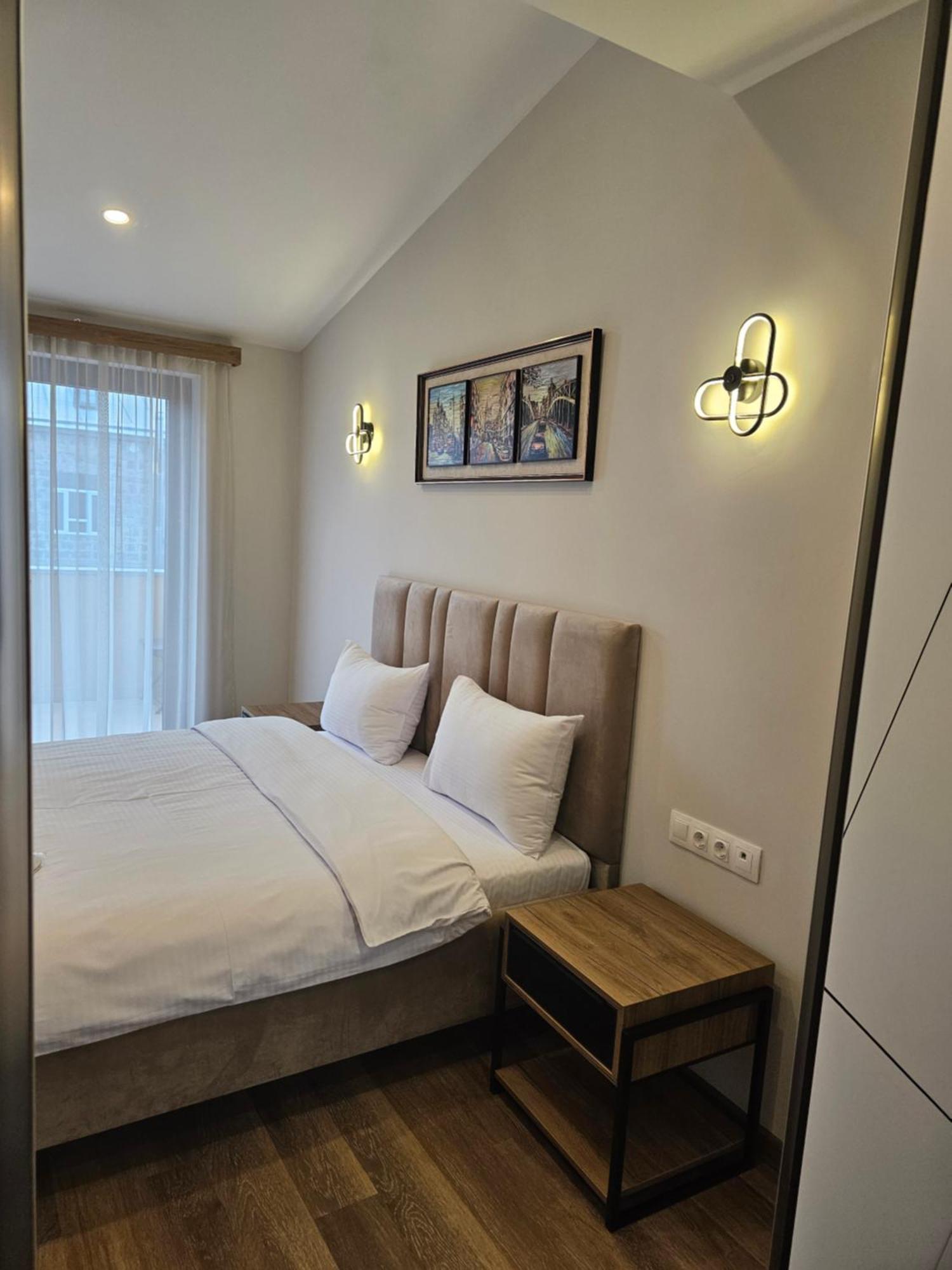 Hotel Avenue 30 Yerevan Exterior photo